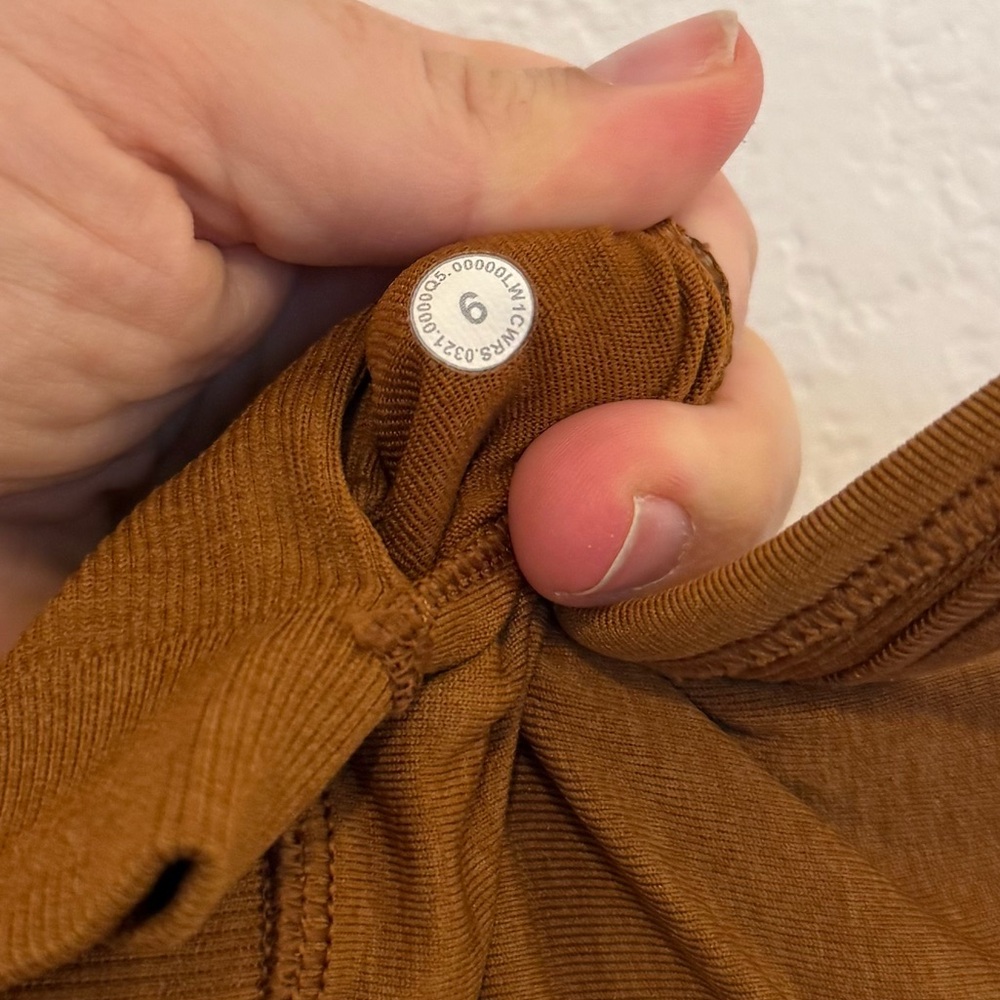 Lululemon Ebb to Street Bodysuit *Light Support, B/C Cups
Copper Brown Size 6 - Picture 4 of 6